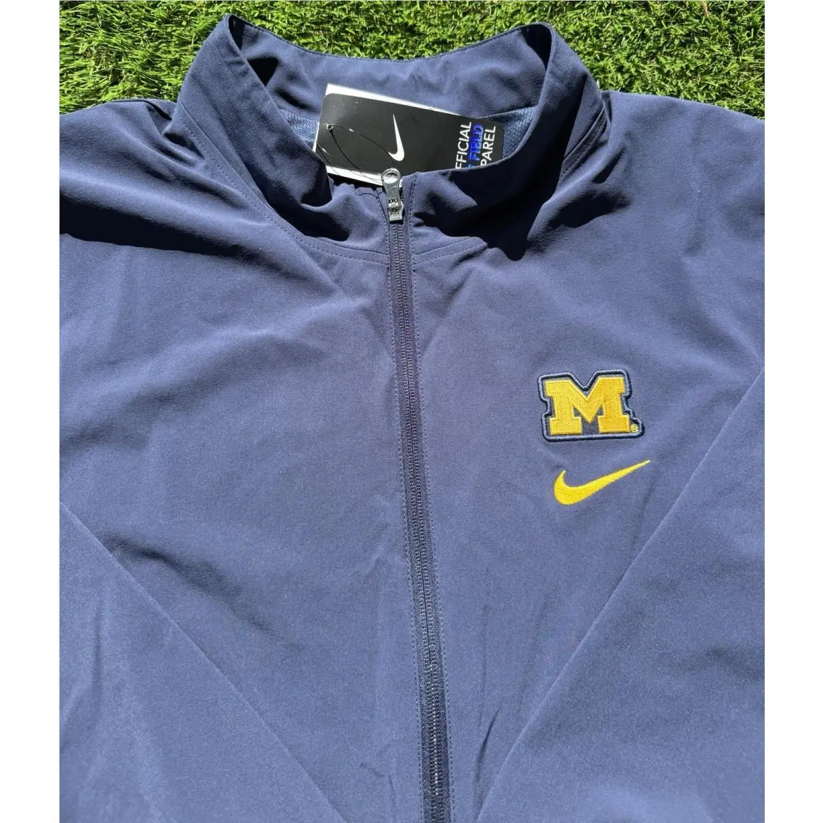 Nike clothing - Nike Michigan Wolverines Sideline Jacket PE - DZ8236-419 - Maize & Blue 2