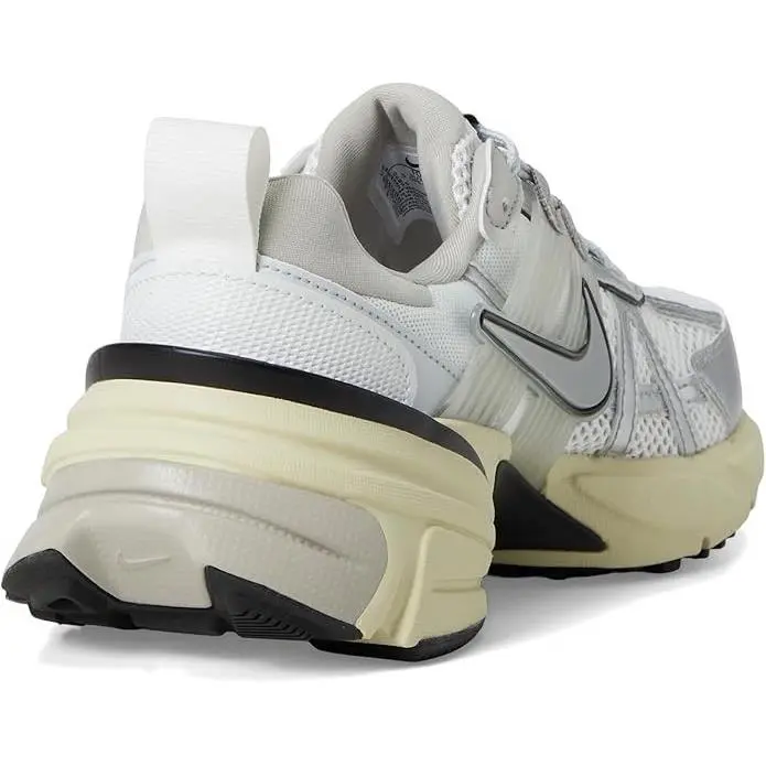 Nike shoes - Nike V2K Run - Run - FD0736 100 - SUMMIT WHITE/METALLIC SILVER (UPC: 196968046485) 2