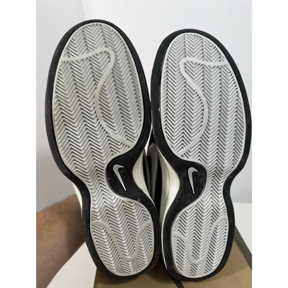 Nike shoes - The Fortnight Suede - The Fortnight Suede - 830228-013 - Black, Manufacturer: Black/White 5