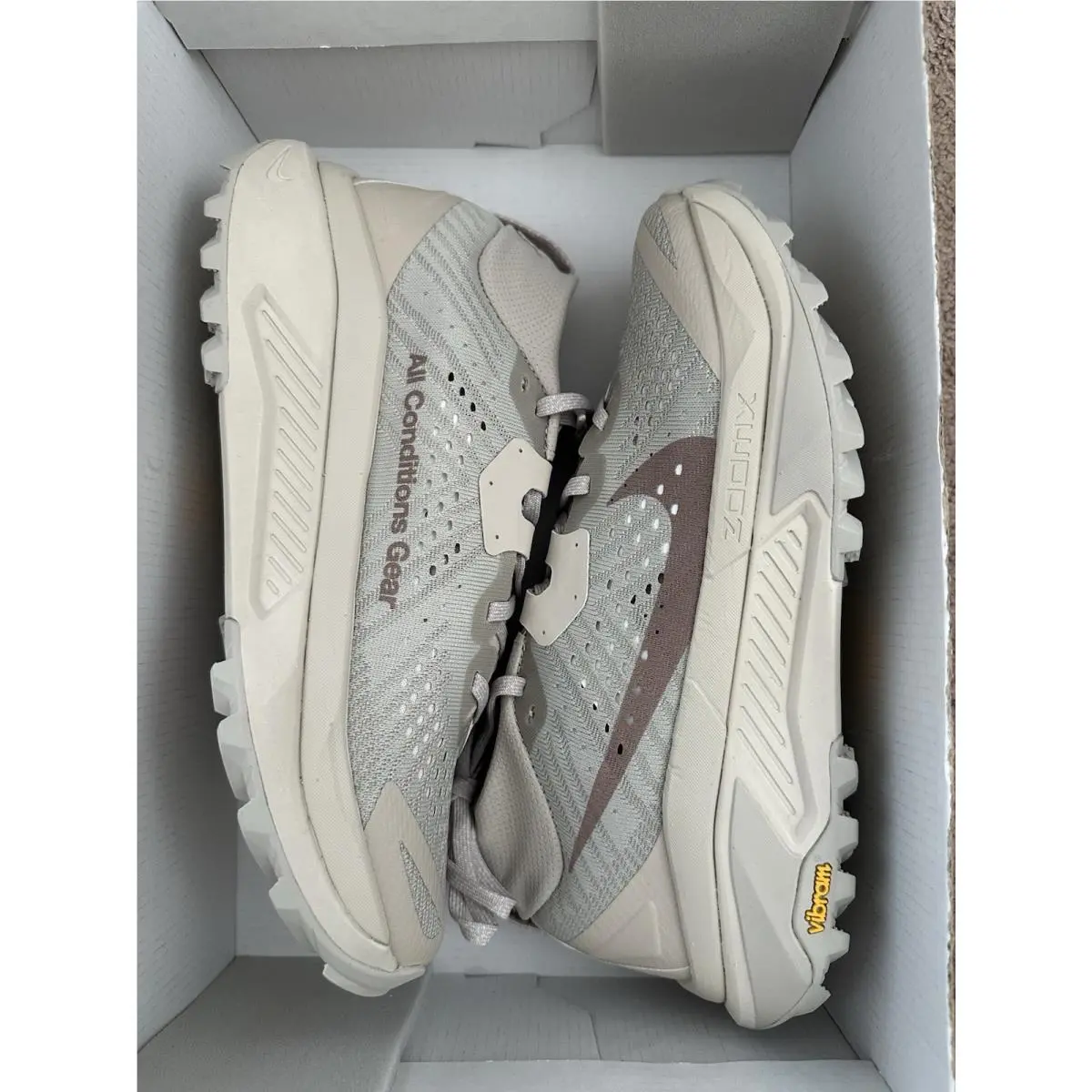 Nike shoes - ACG Zegama Trail - ACG Zegama Trail - HV8113-200 - Beige 4