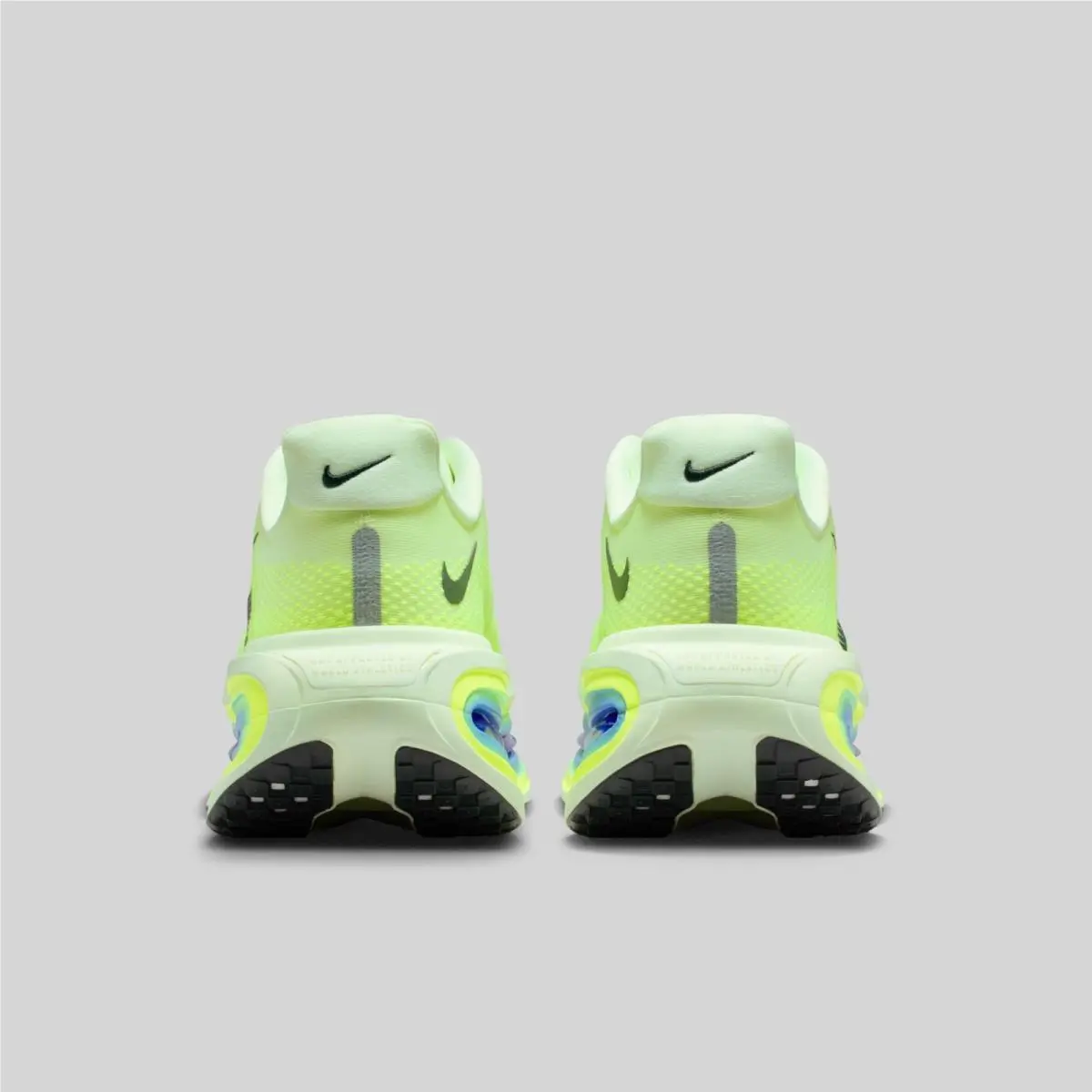 Nike shoes - Nike Vomero - Vomero - HM5973-400 - Green 3