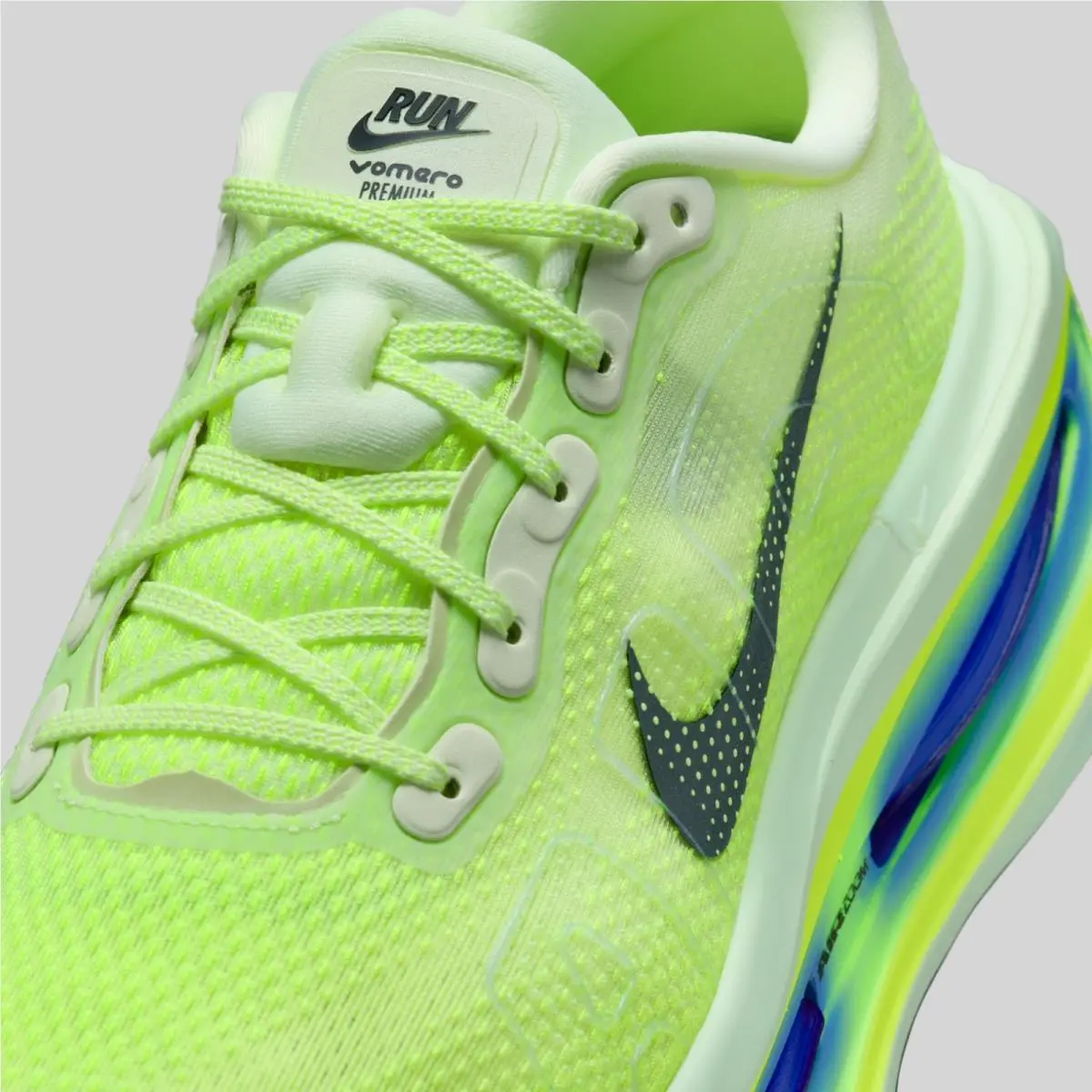 Nike shoes - Nike Vomero - Vomero - HM5973-400 - Green 5