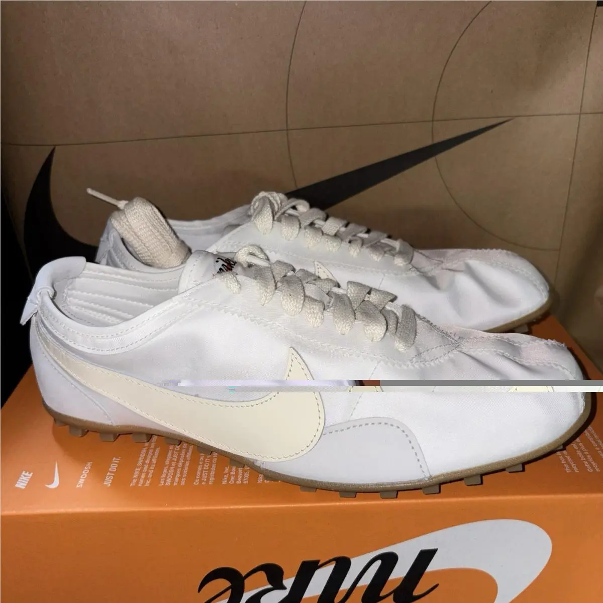 Nike Moon Shoe White Soft Pearl Gum Women`s Size 9 Nby IW0955-100
