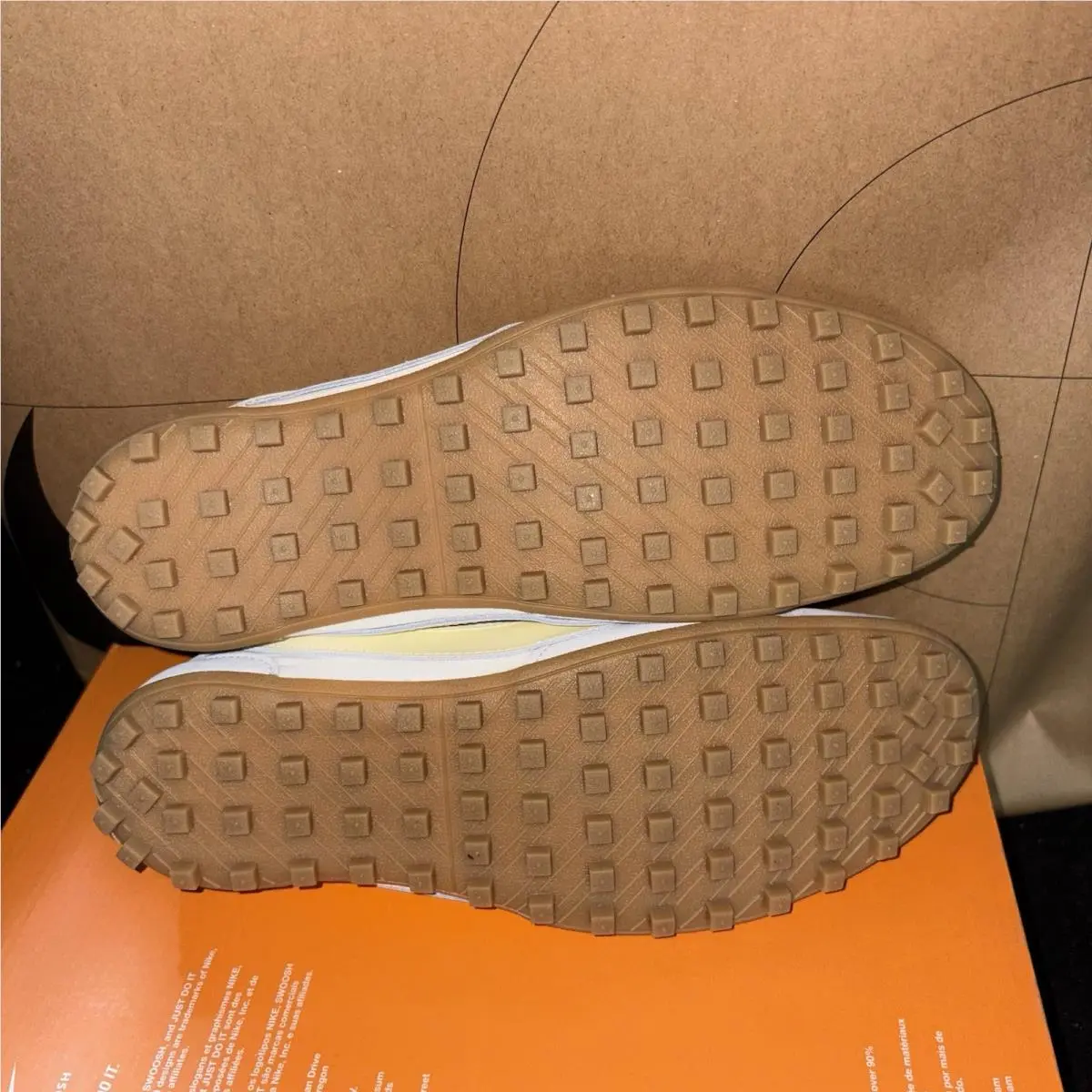 Nike shoes - Nike 8 - IW0955-100 - Summit White/Soft Pearl/Gum Light Brown 4