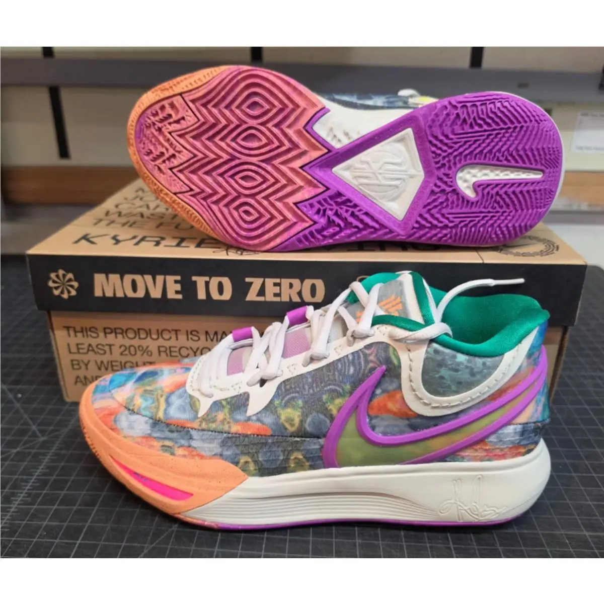 Nike Kyrie 8 - Multi Color DQ3840-001 - Basketball Shoes Men`s Size 11