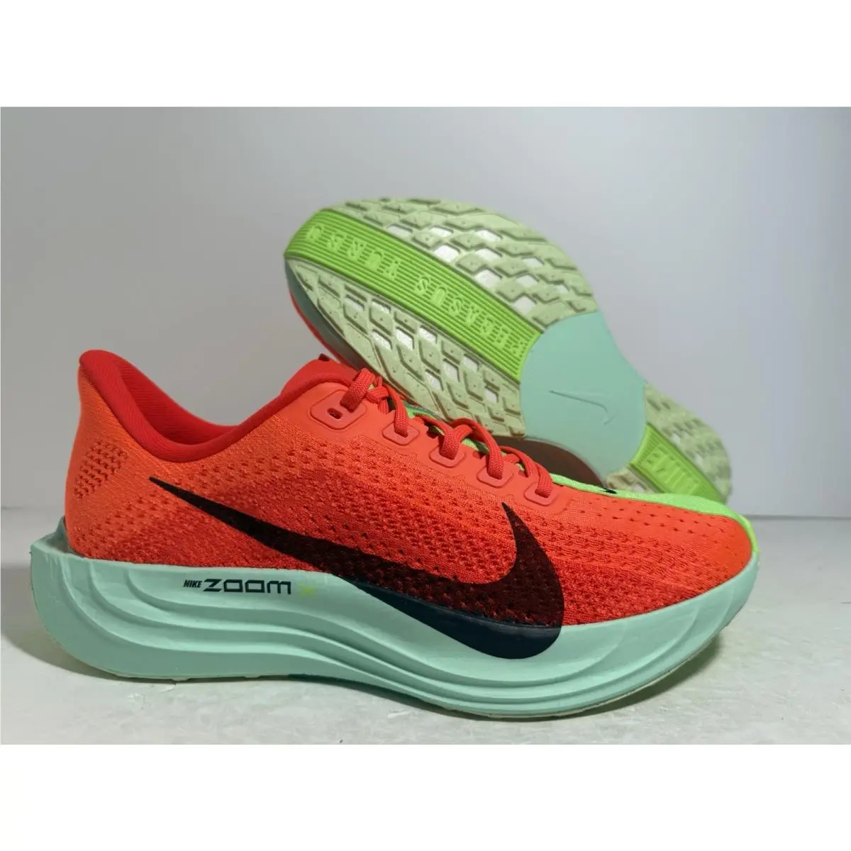 Nike Pegasus Plus Bright Crimson Lime Blast FQ7261-600 Women Size 10 US