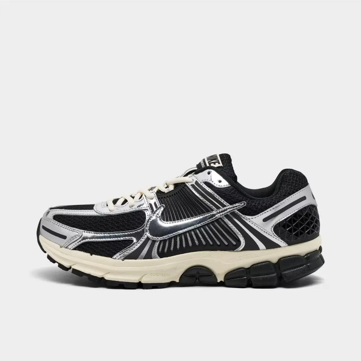 Men`s Nike Zoom Vomero 5 Black/metallic Silver/coconut Milk/chrome IM3486 003