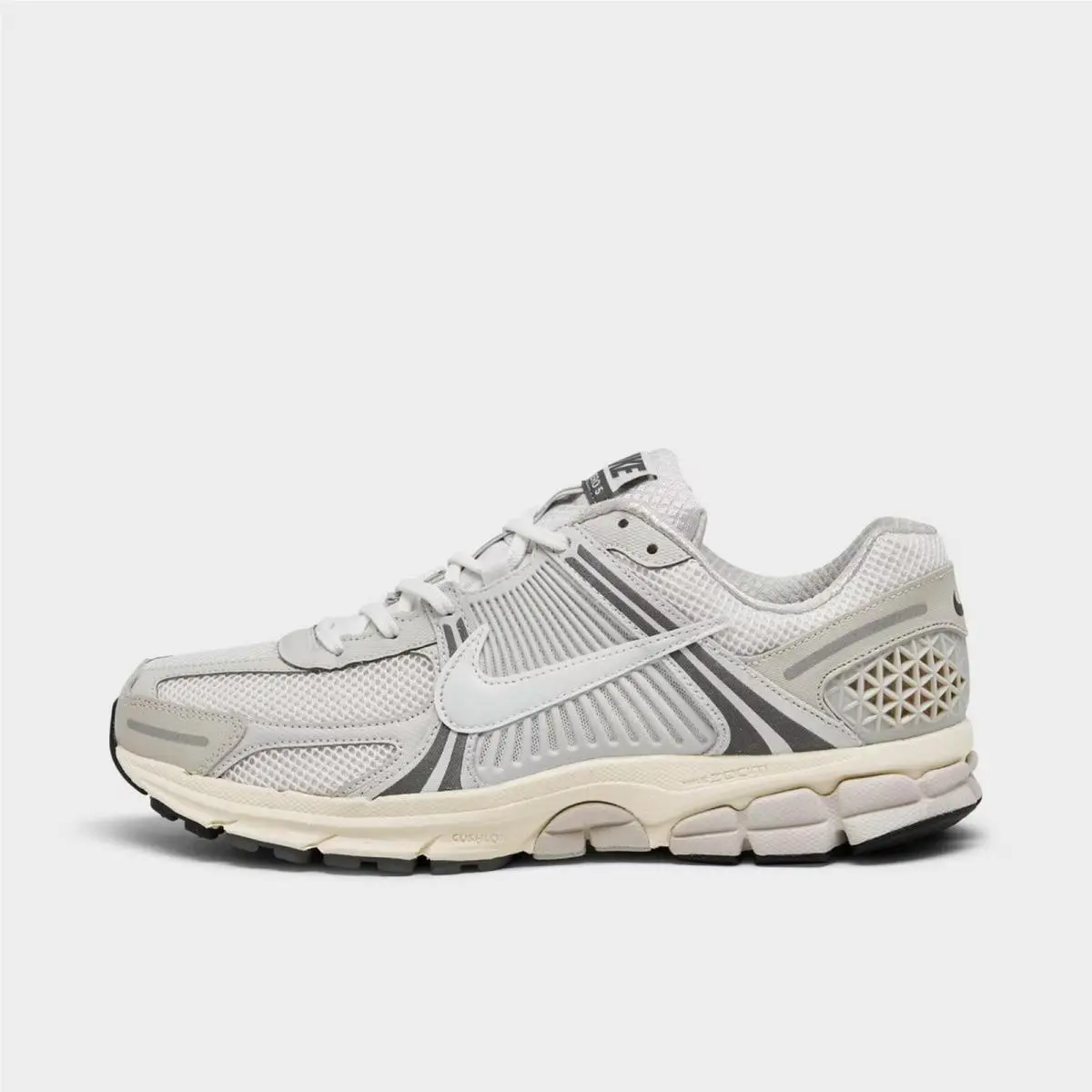Nike shoes - HF0731 007 - Platinum Tint/Cashmere/Iron Grey/Photon Dust 3