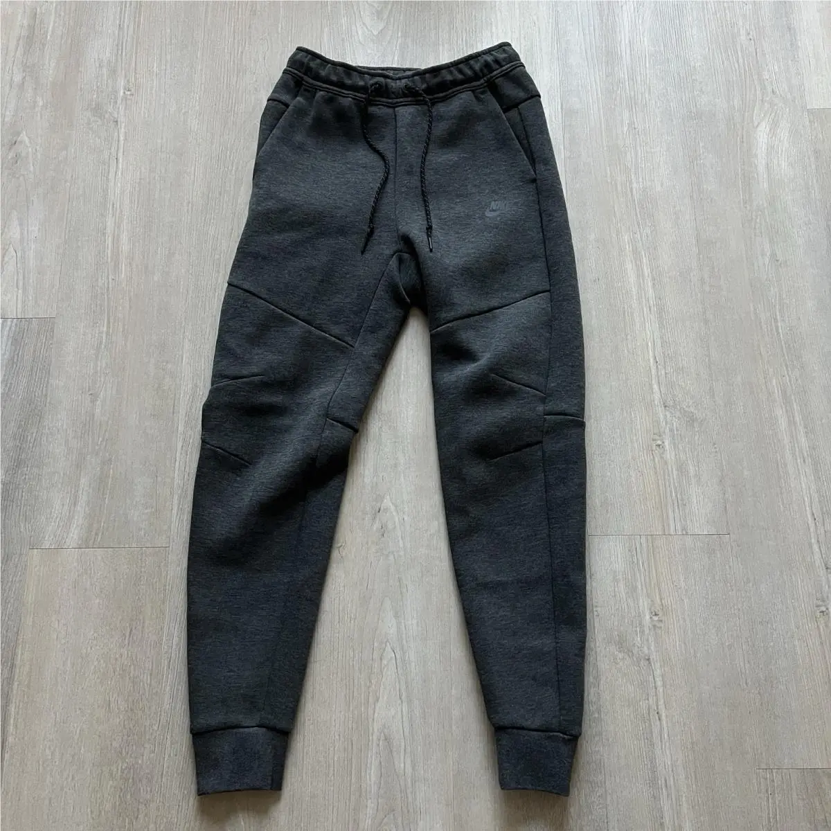 Sportswear Tech Fleece Pants Joggers Black Heather HV0959-032 Size Small by Nike