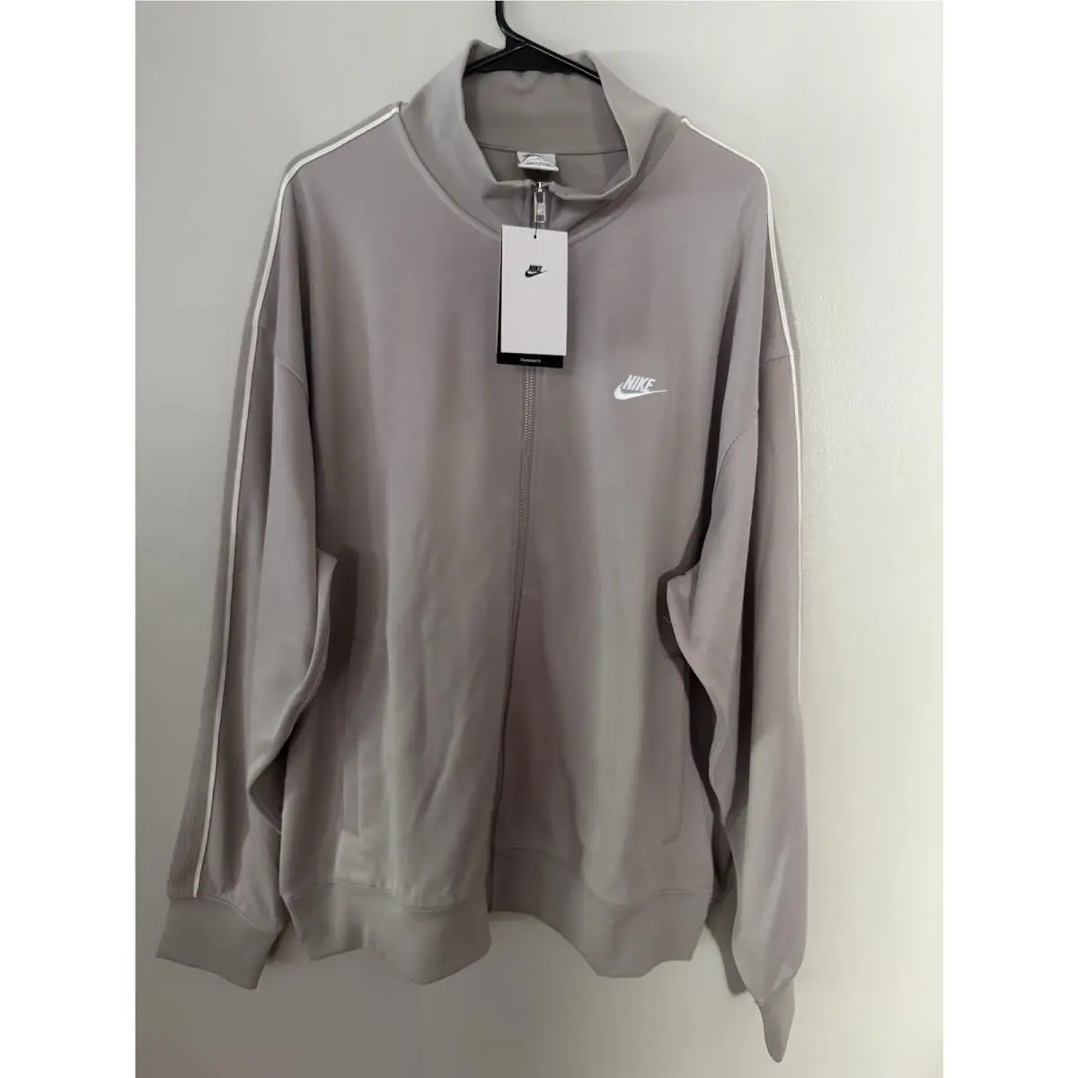 Nike clothing - HV1417-009 - HV1417-009 - Grey (UPC: 0198486947480) 0