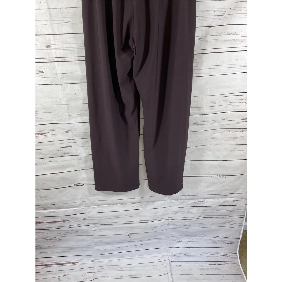 Nike clothing - Brown 5