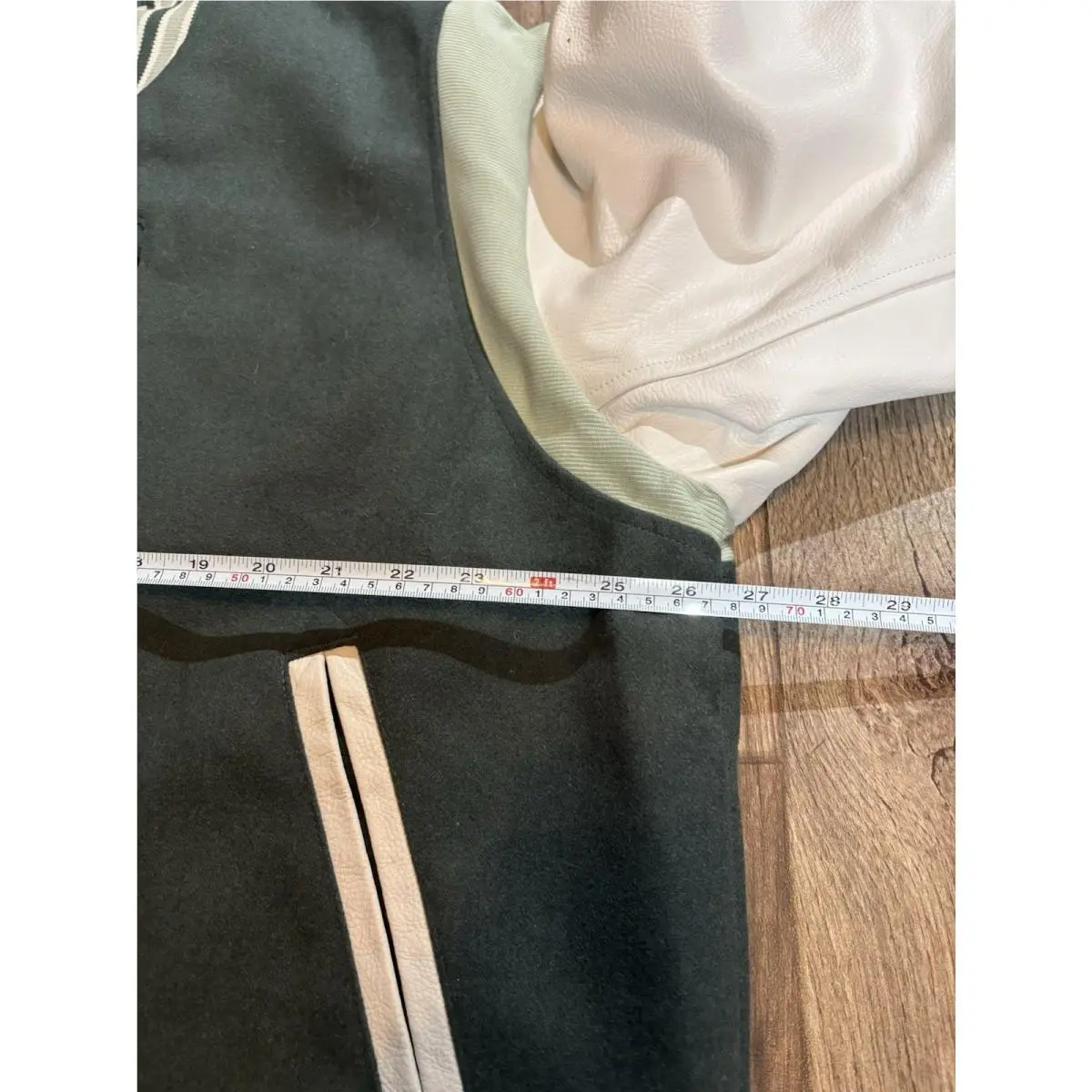 Nike clothing - Green 1