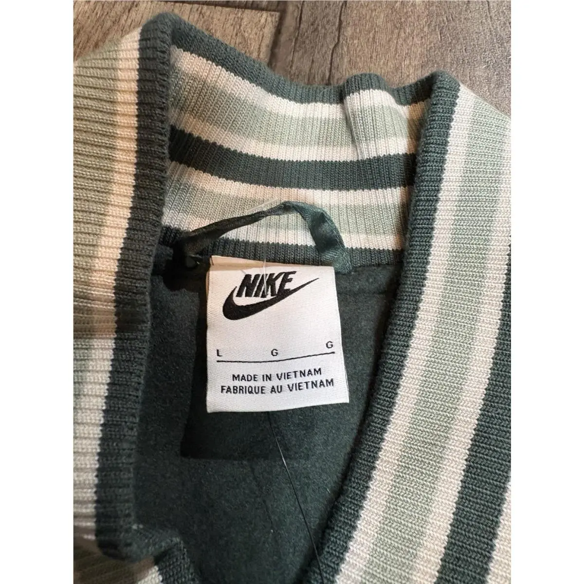 Nike clothing - Green 5