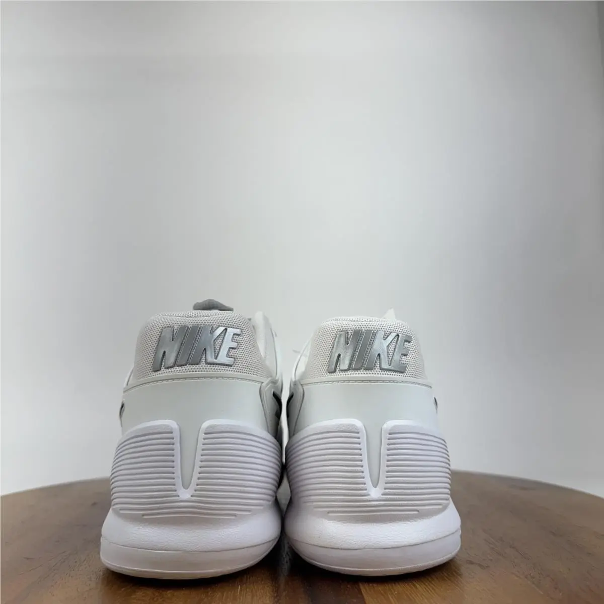 Nike shoes - 705260-100 - 705260-100 - White 0