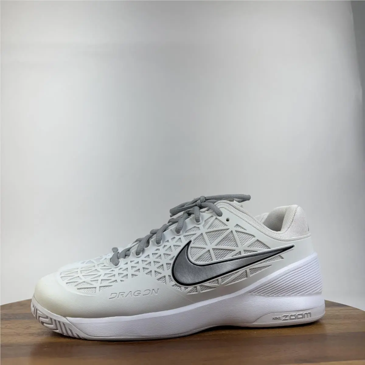 Nike shoes - 705260-100 - 705260-100 - White 1