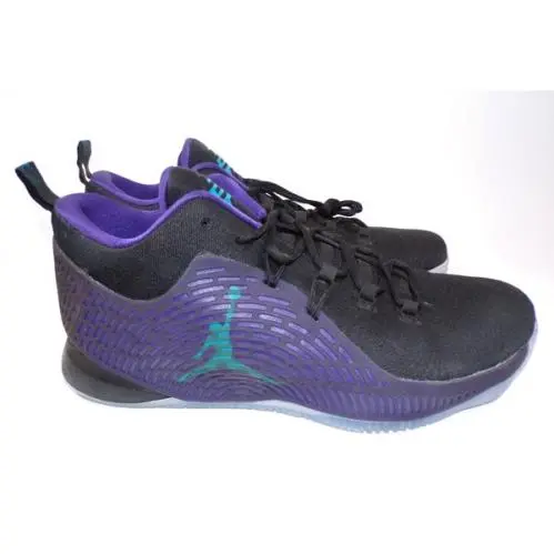 Nike shoes - Black, Teal 1