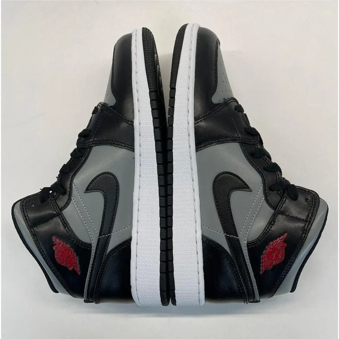 Nike shoes - Jordan 1 Mid - Mid - 654725-096 - Black 7