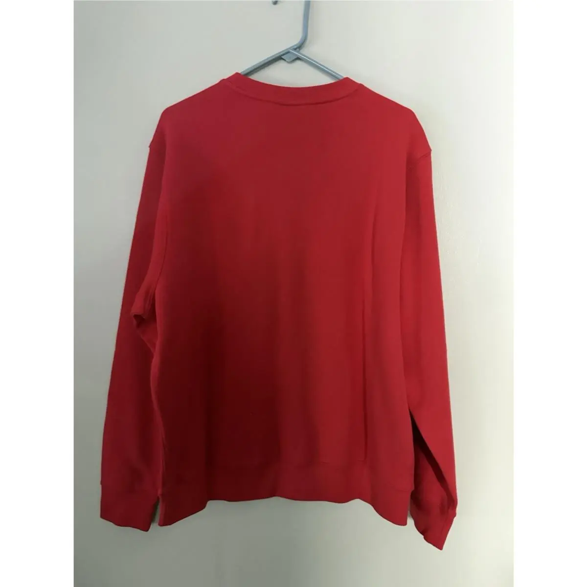 Nike clothing - Red And White (UPC: 0197863252650) 2