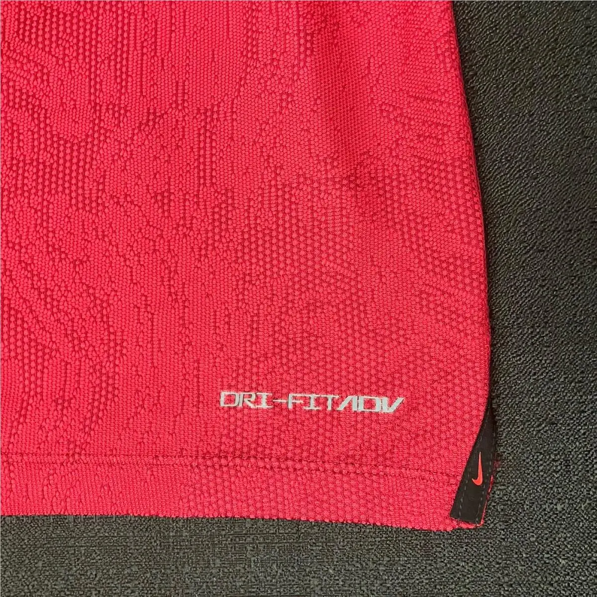Nike clothing - TIger Woods ADV First Major Win Anniversary Polo - Sunday Red Black 10