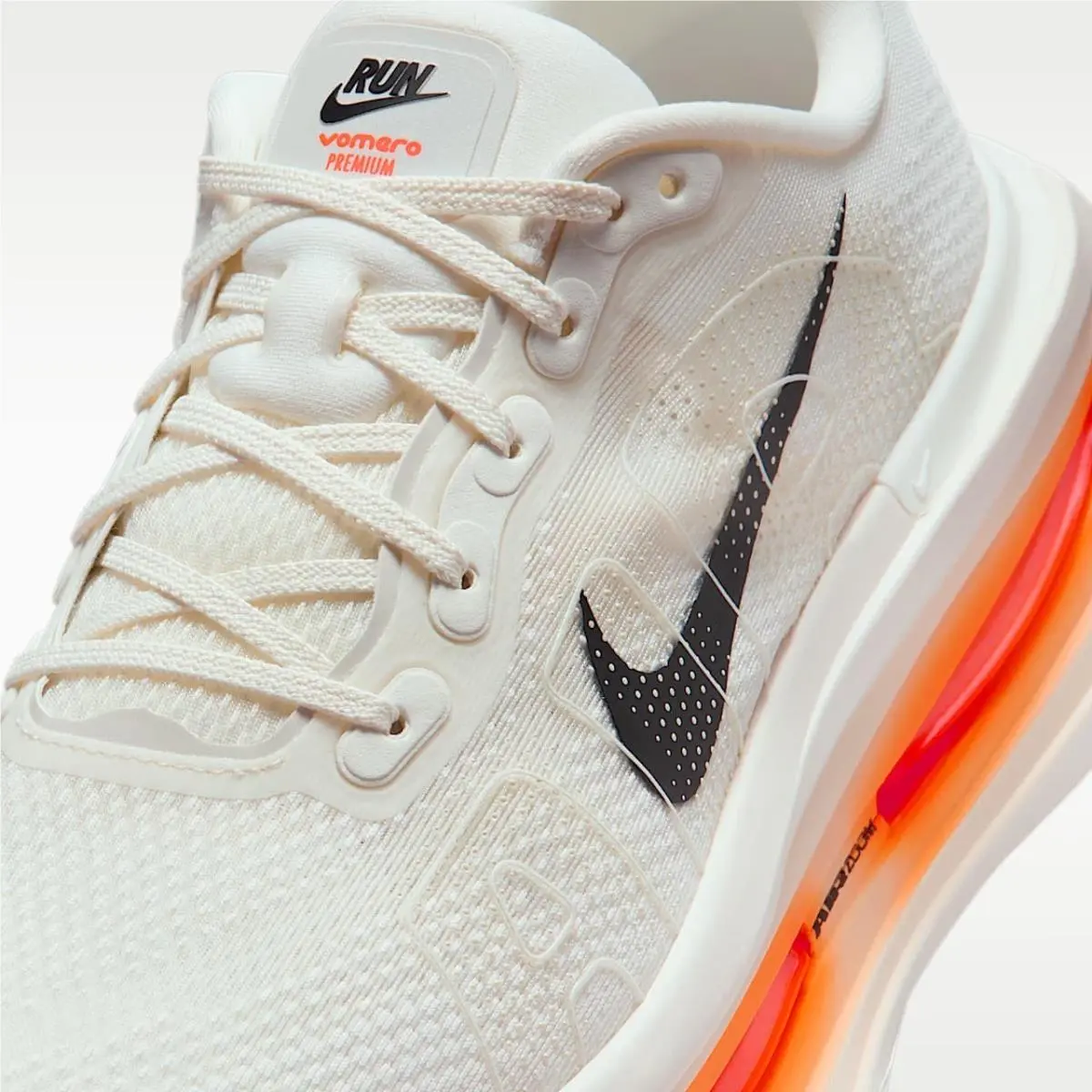 Nike shoes - Nike Vomero Premium - Vomero Premium - IQ4035-100 - White 3