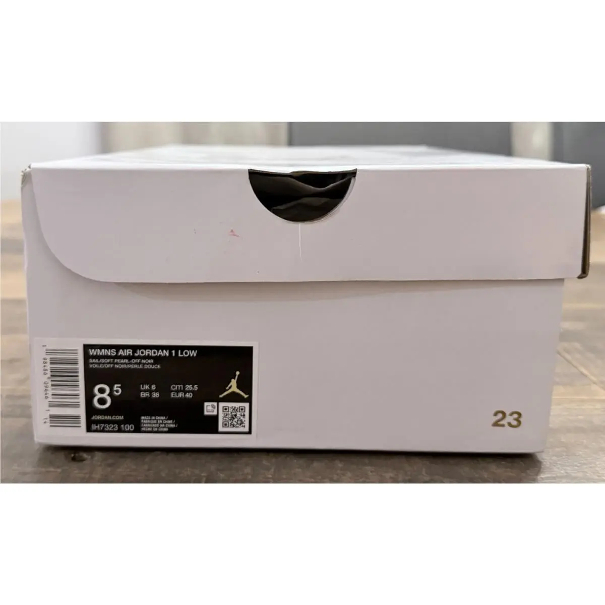 Nike shoes - Air Jordan 1 - Air - IH7323-100 - Sail/Off Noir/Light Smoke Grey/Soft Pearl 7