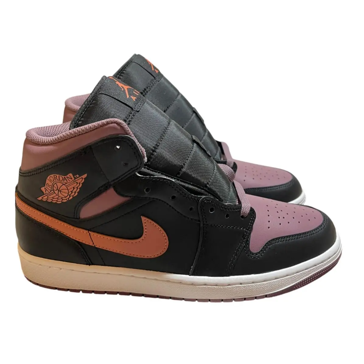 Nike shoes - Black/Sky J Orange 1