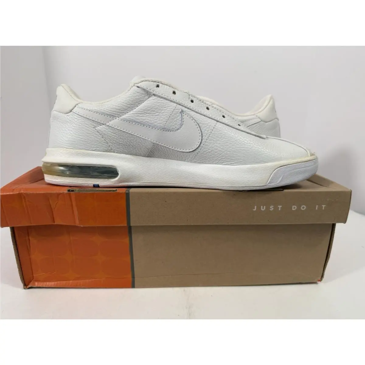 Nike shoes - Nike Air Bruin Max - Air Bruin Max - 305961-111 - White, Manufacturer: Black/White 5