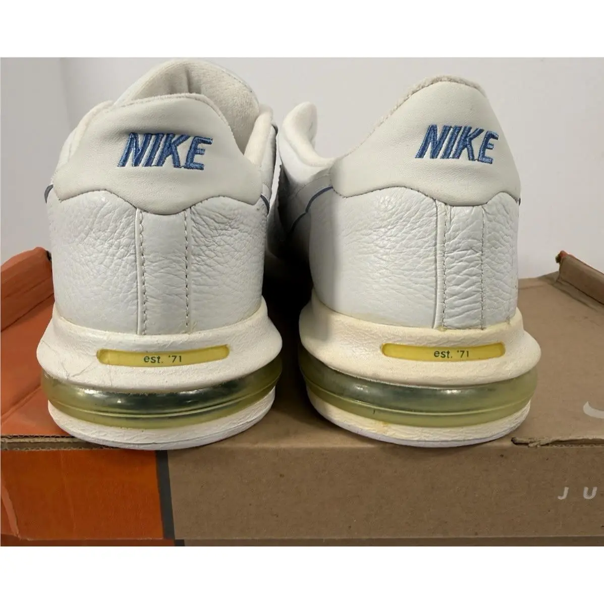 Nike shoes - Nike Air Bruin Max - Air Bruin Max - 305961-111 - White, Manufacturer: Black/White 3
