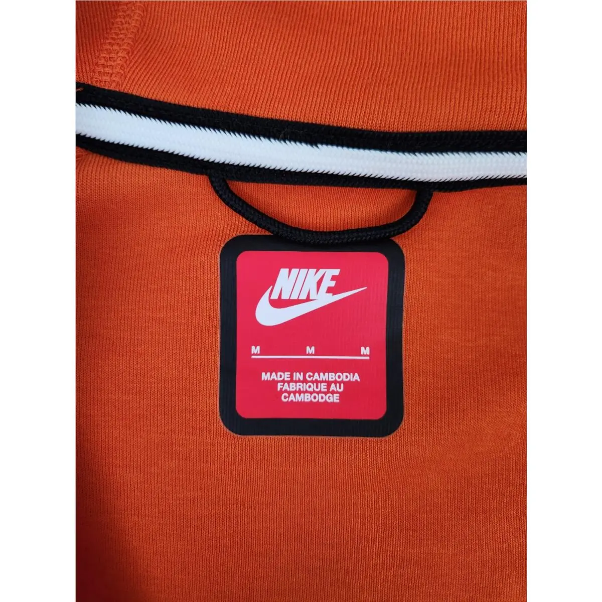 Nike clothing - Orange 3