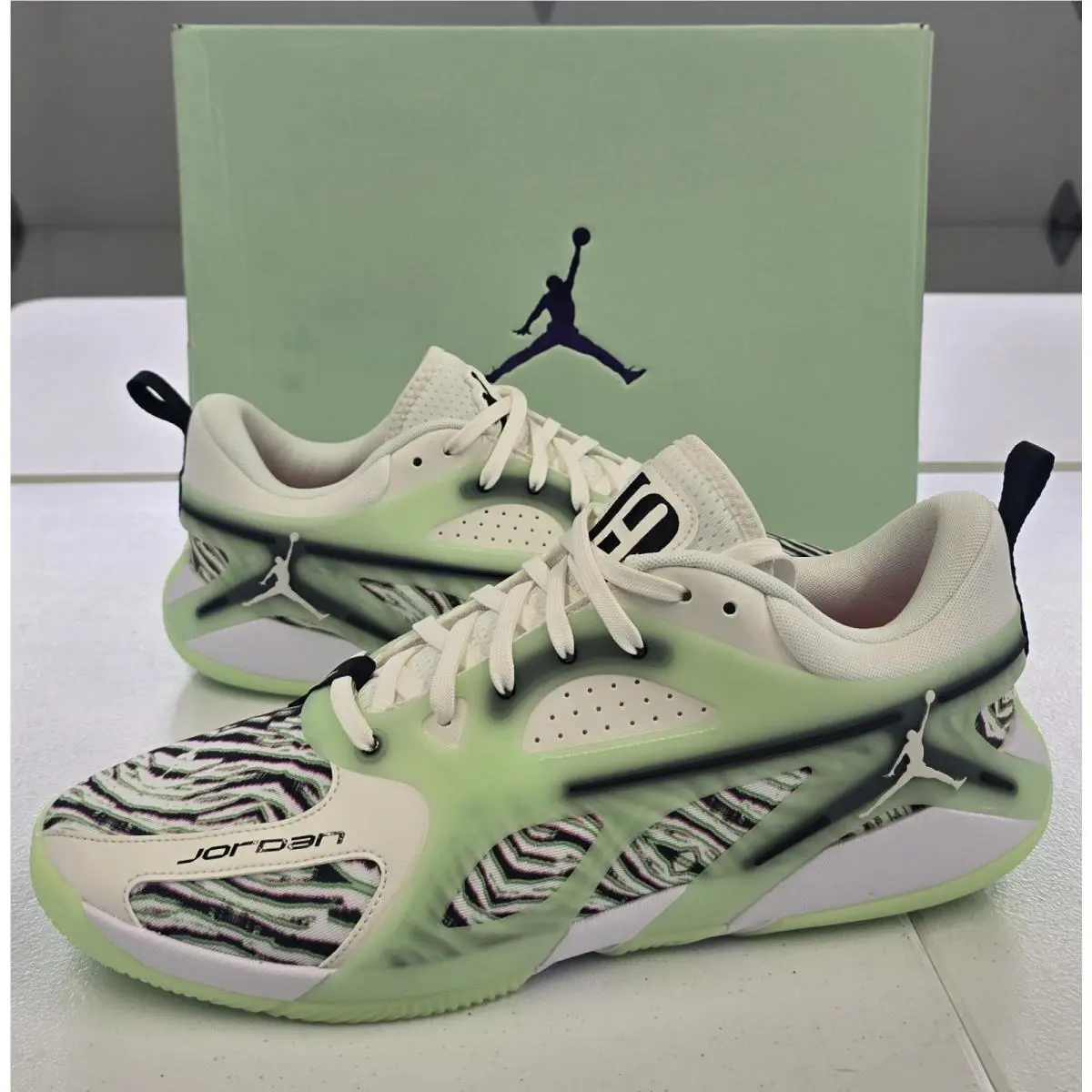 Nike Jordan Heir Showstopper Women`s Basketball Shoes Women 14.5 Men 13