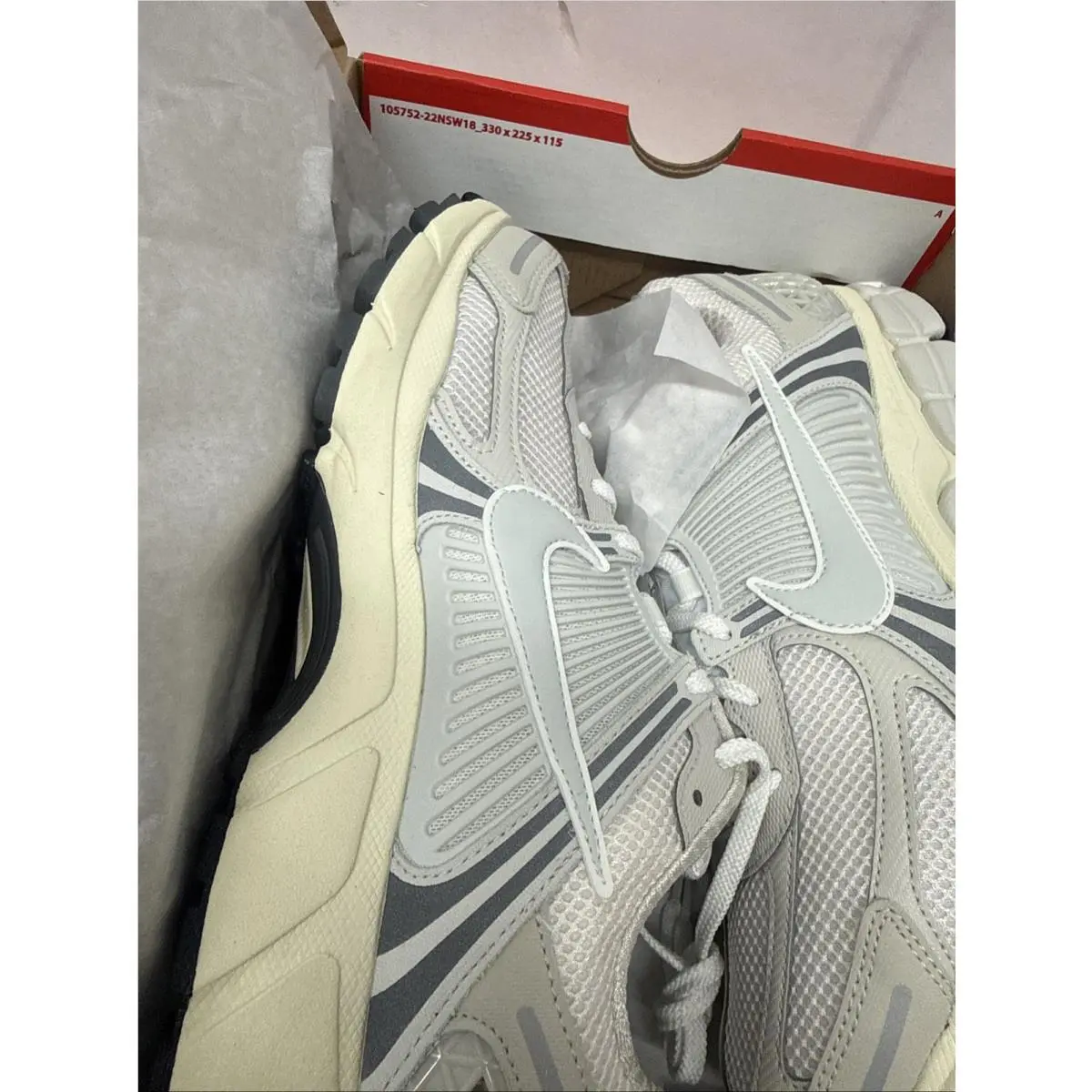 Nike shoes - Nike Zoom Vomero 5 SE - Platinum Tint/Cashmere/Iron Grey/Photon Dust 3