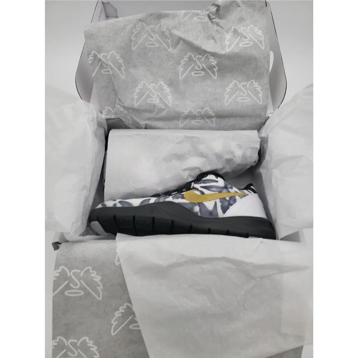 Nike shoes - Nike Kobe 8 - Kobe - Black (UPC: 197595361217) 4