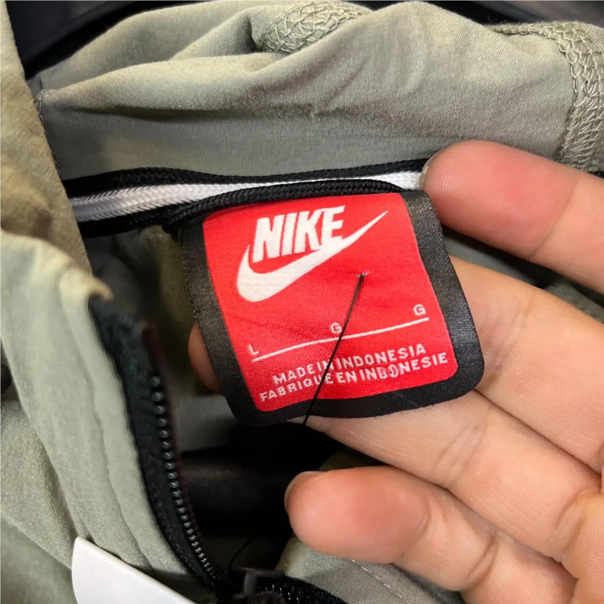 Nike clothing - Nike Tech Woven Windrunner - Tech Woven Windrunner - Green (UPC: 197863312132) 0