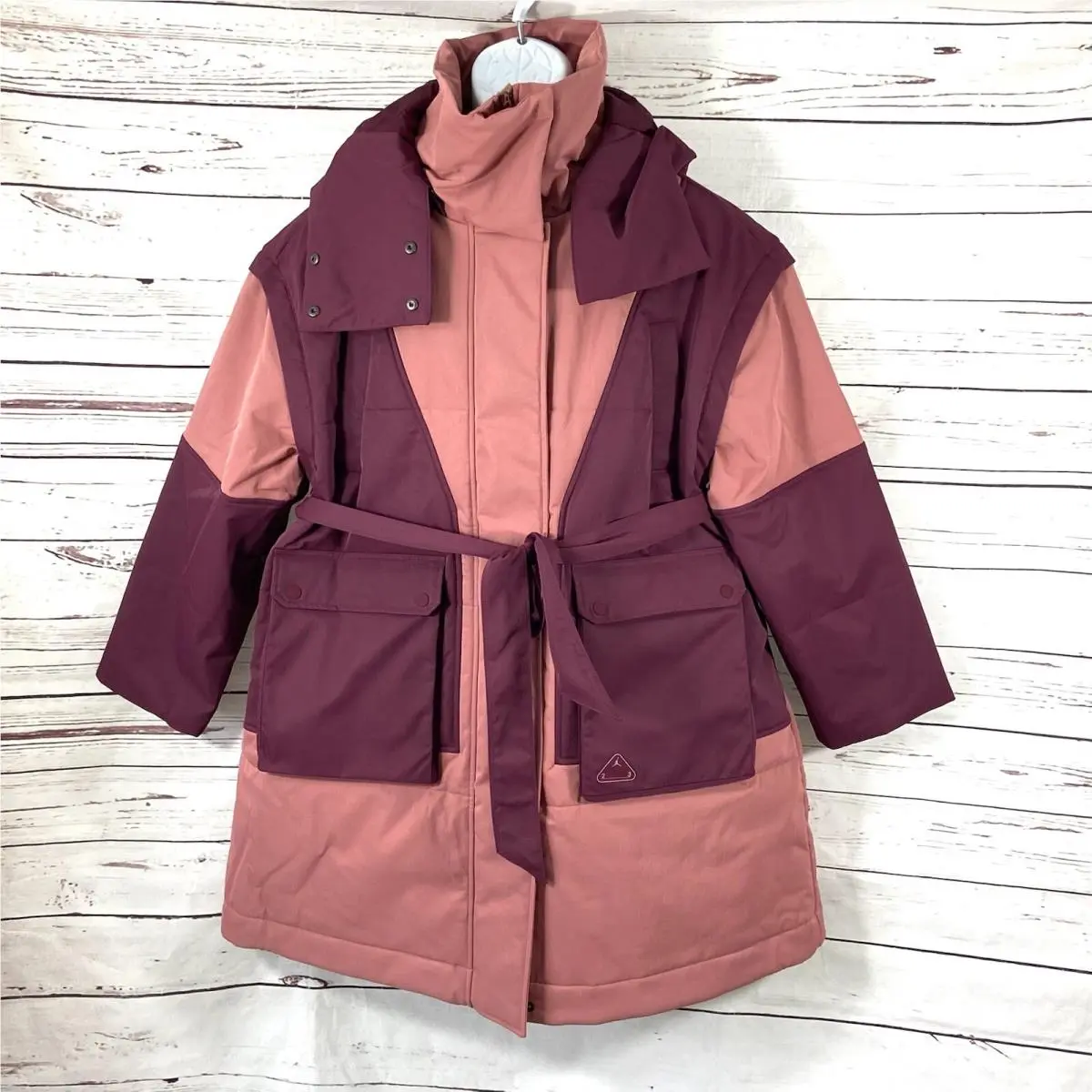 Nike Jordan 23 Engineered Parka Women’s Medium Pink/red Oversized Fit DQ9804-010