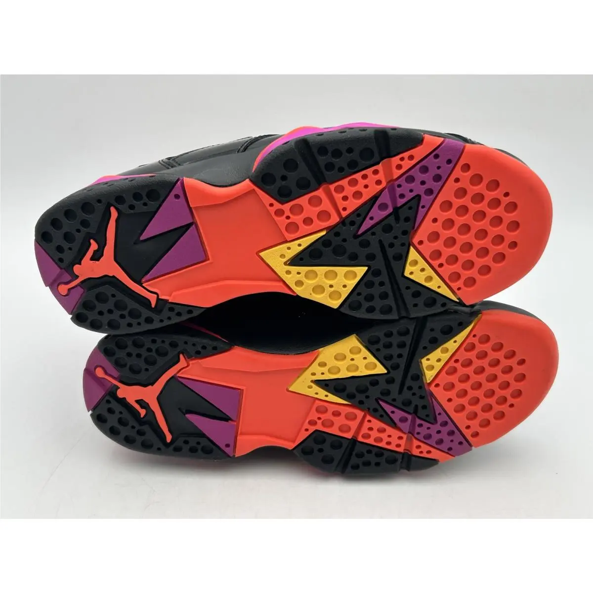 Nike shoes - Air Jordan 1 - Air - Retro - Black/Bright Crimson/Anthracite 2