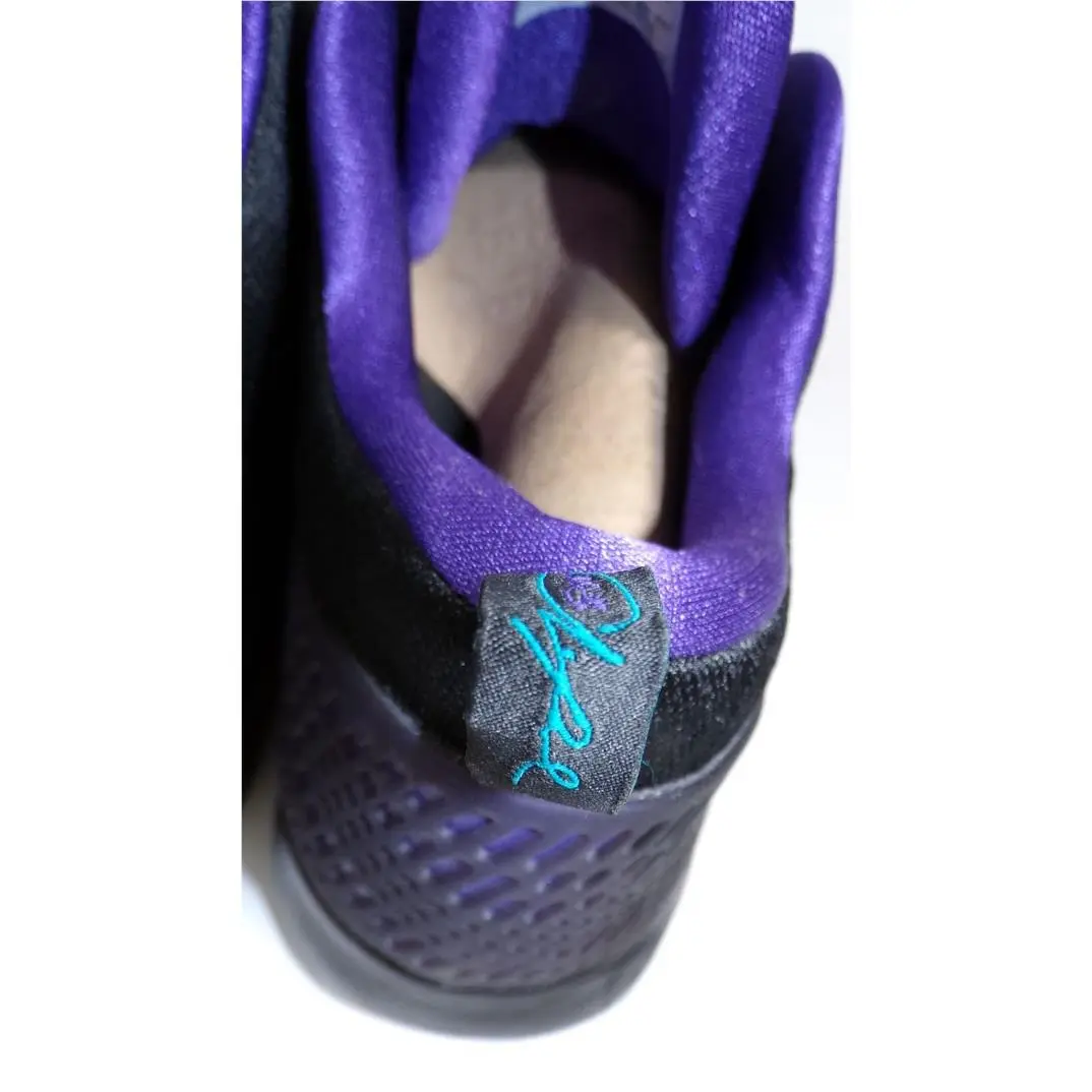 Nike shoes - Black 2