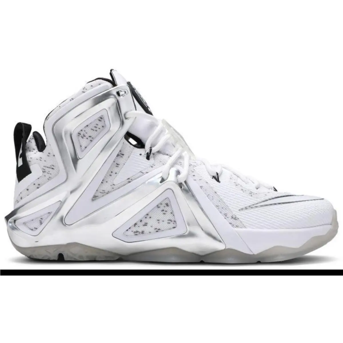 Nike Lebron Xii Elite SP - Pigalle Mens Size 9 White / Platinum Shoes 806951-100