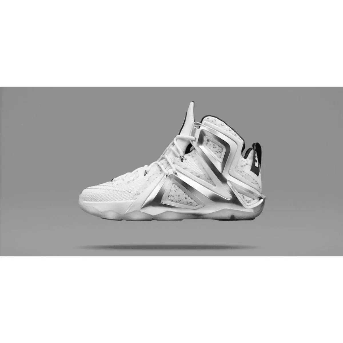 Nike shoes - Lebron XII - Lebron XII - 806951-100 - White (UPC: 0888410040676) 1