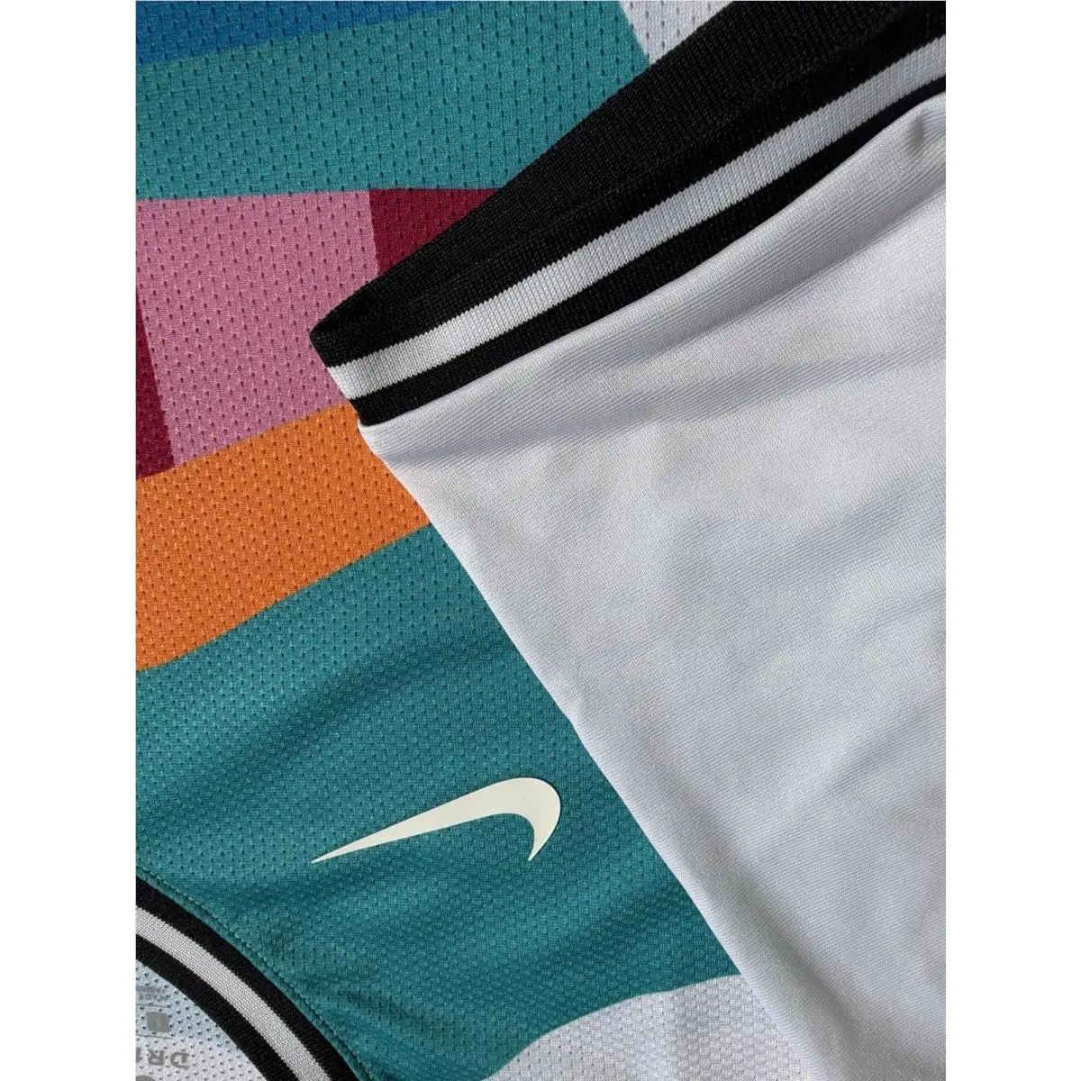 Nike clothing - Nike SB x Parra Japan Federation Kit Jersey Olympic Top - CU0011-100 - White (UPC: 194494170773) 0