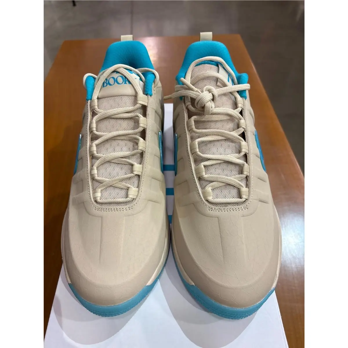 Nike shoes - Nike Book 2 - Book - Brown 1