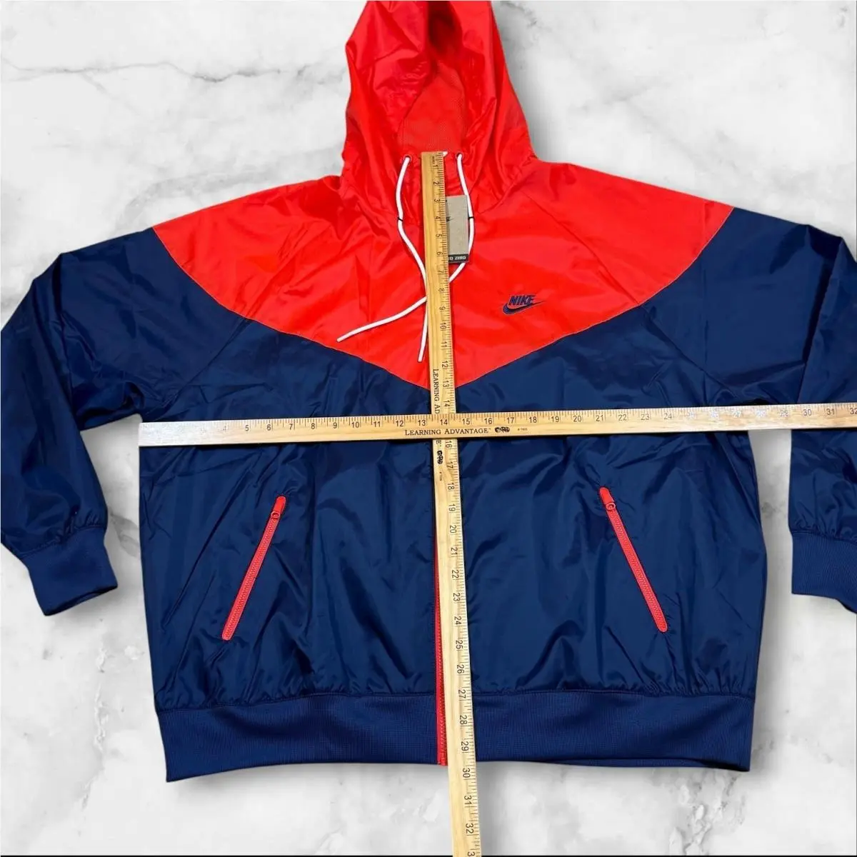 Nike clothing - Red 3