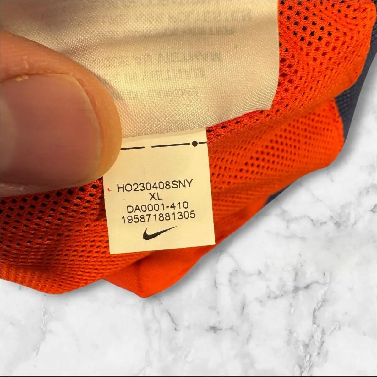Nike clothing - Red 5