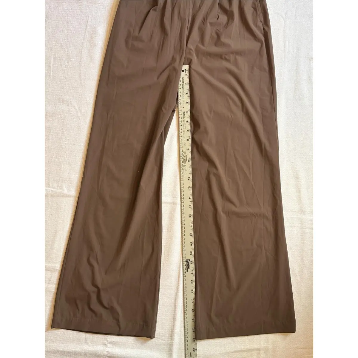 Nike clothing - Brown 6
