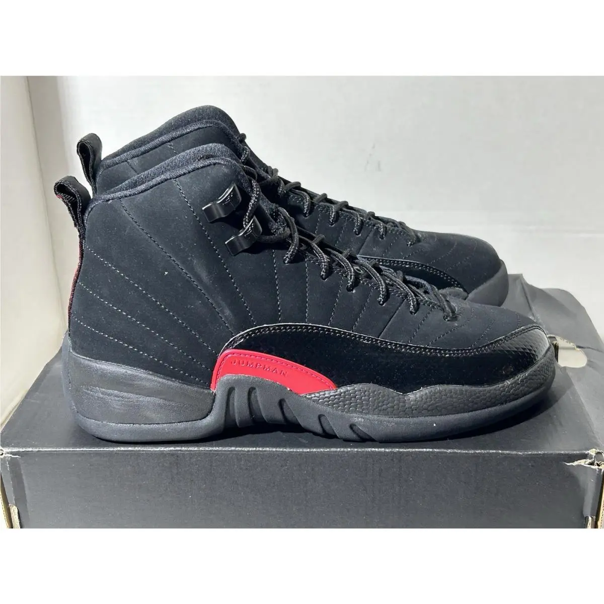 Nike shoes - Air Jordan 12 - Air - Black 2