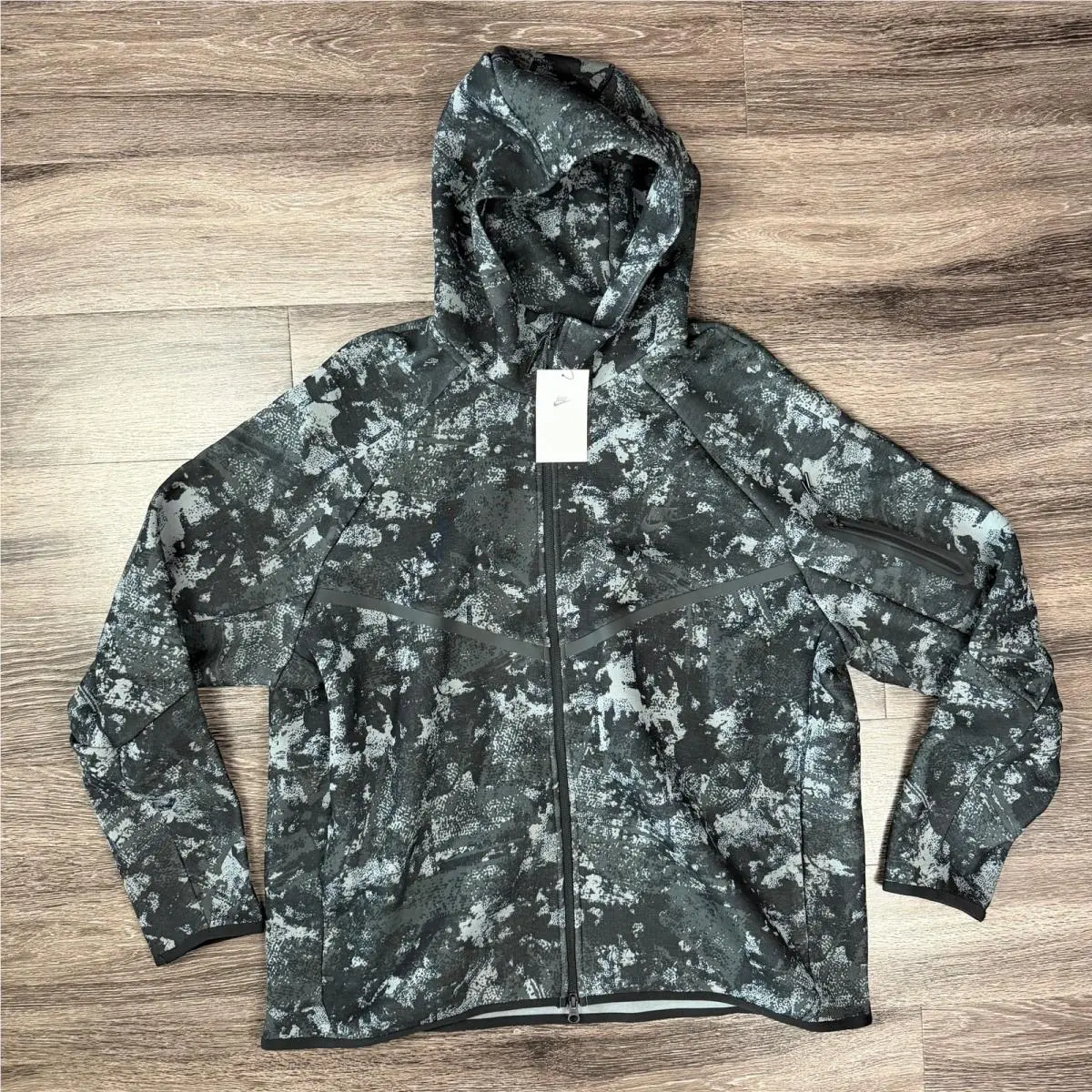 Nike Sportswear Tech Windrunner Camo Hoodie Xxl Smoke Grey HV5055-060 Size 2XL