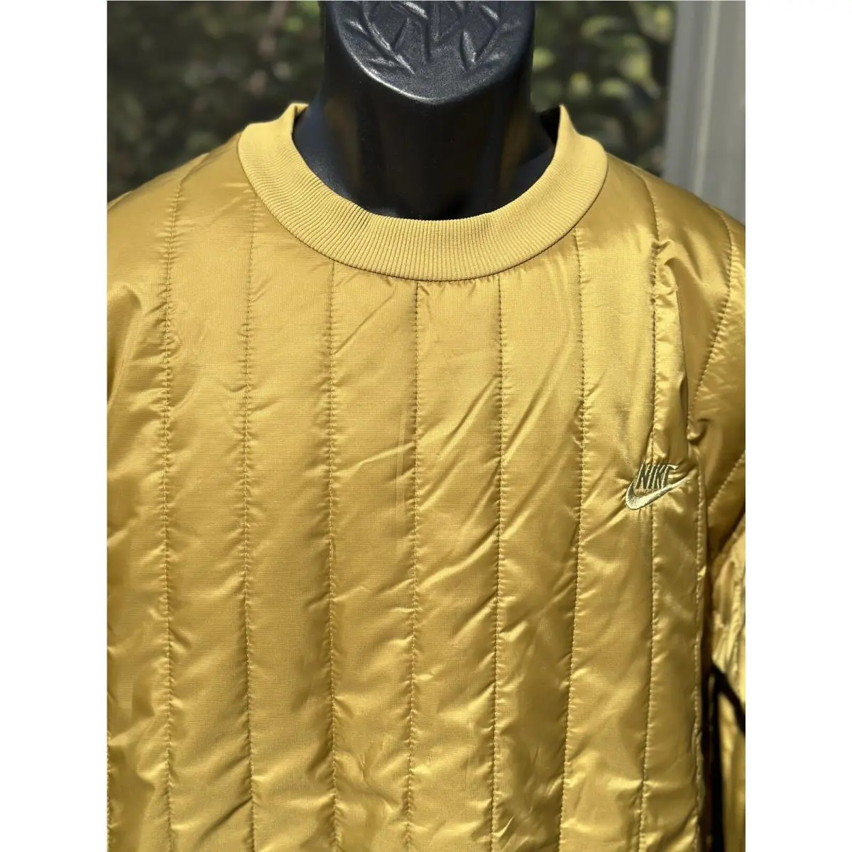 Nike clothing - Gold 2