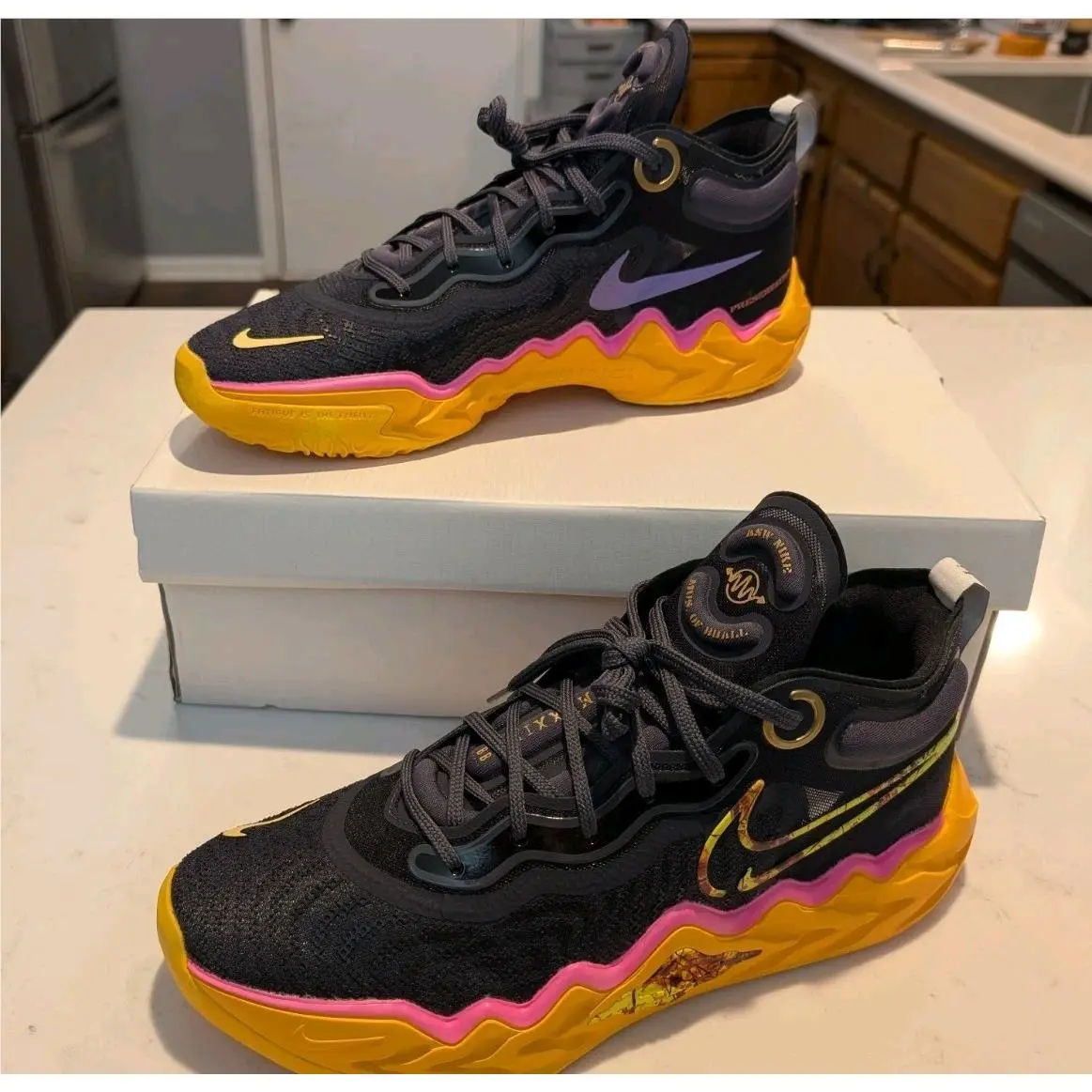 Nike shoes - Nike Air Zoom GT Run - Gridiron/Sundial-Amber 9