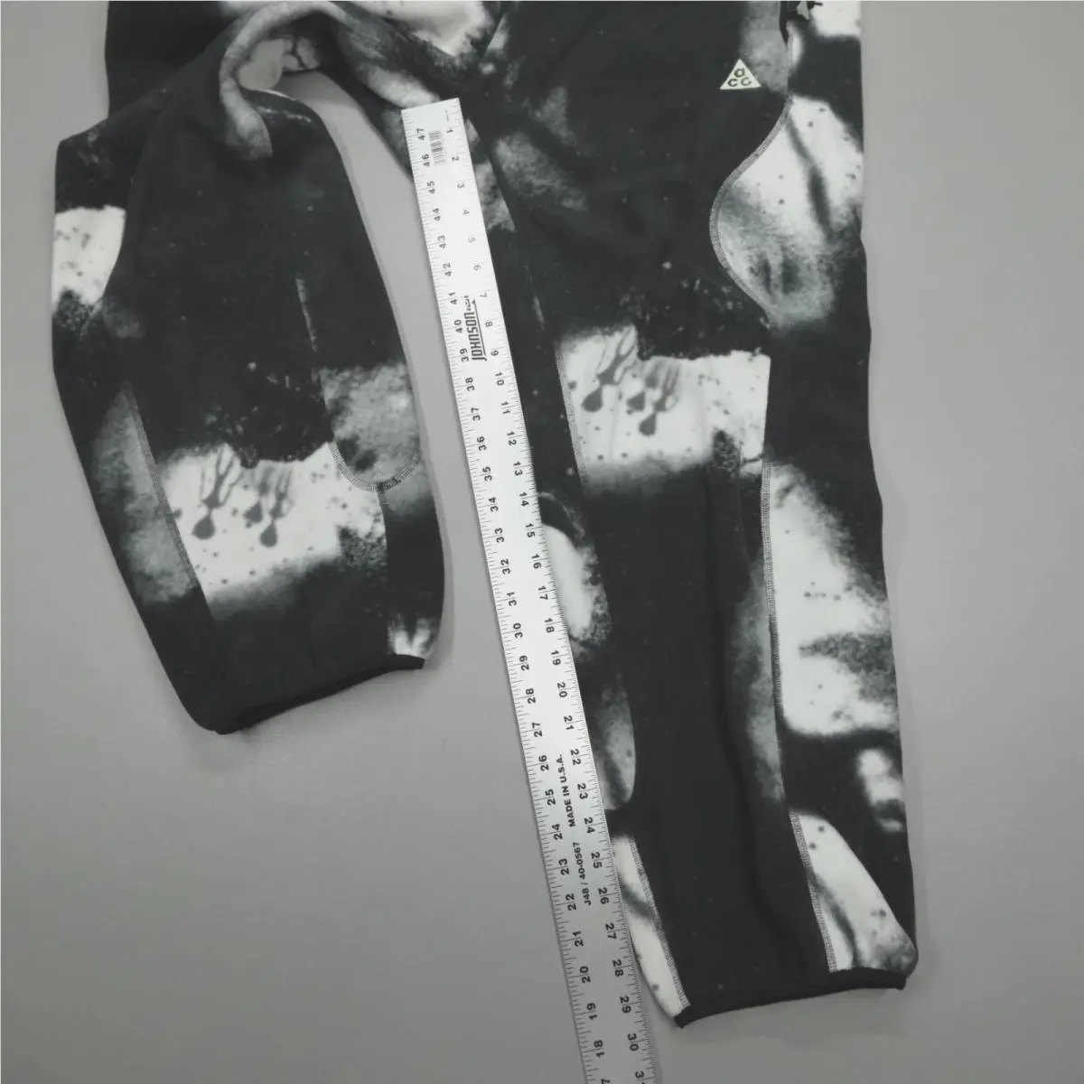 Nike clothing - ACG Wolf Tree - ACG Wolf Tree - IB3699-060 - Black, Manufacturer: Anthracite/Black/Summit White/Light Green 6