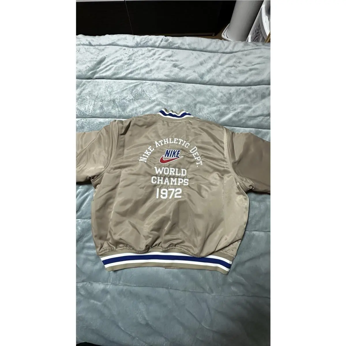 Nike clothing - Nike Dugout - Dugout - FQ7970247 - Khaki/Sail/Deep Royal Blue/Gym Red 1