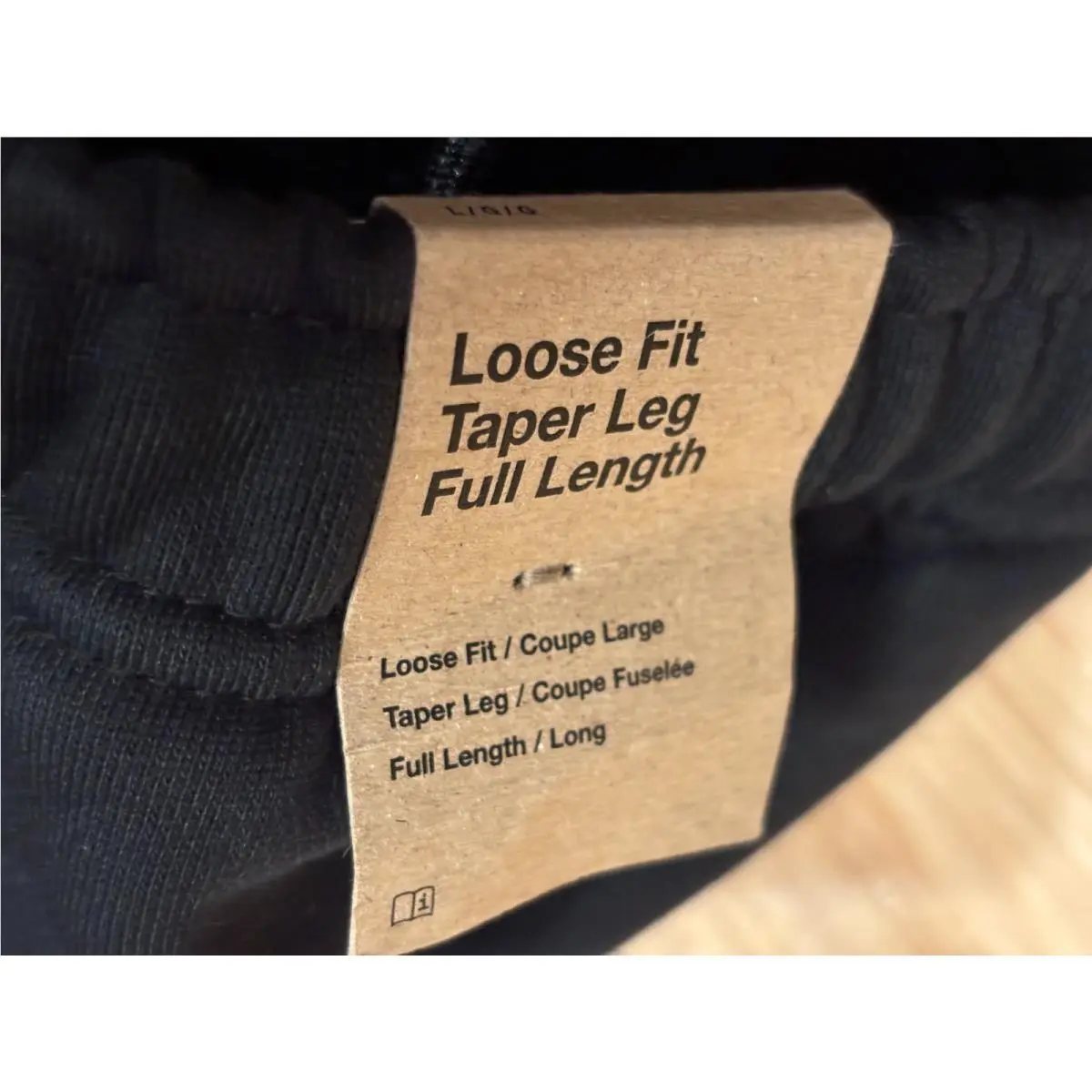 Nike clothing - Black (UPC: 198482037888) 2